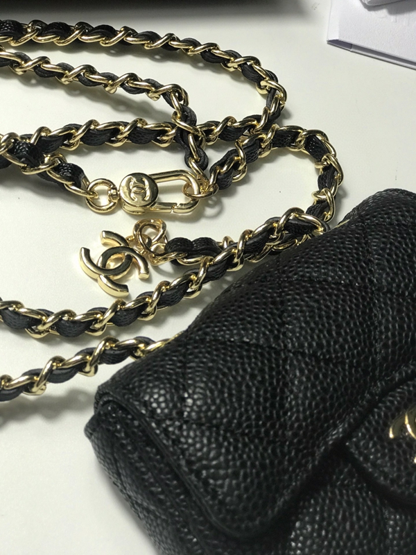 コピーシャネル激安財布側面デザイン